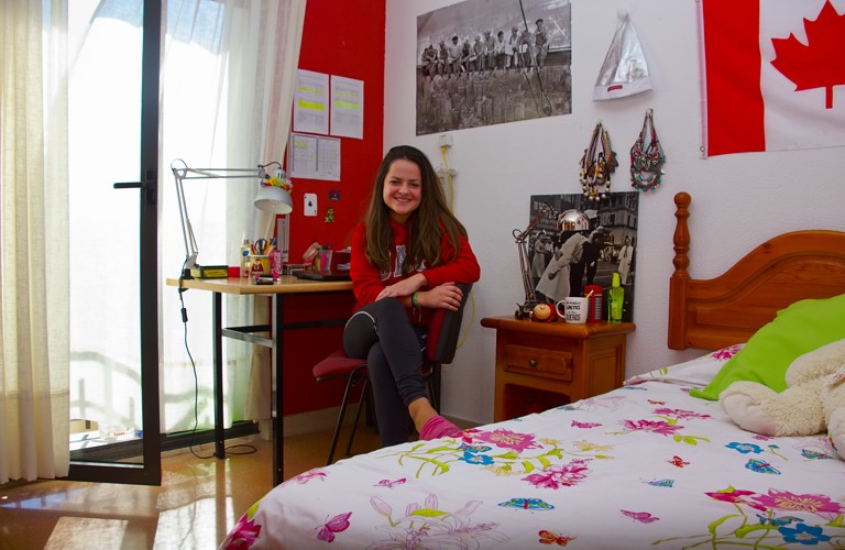 Estudiantes en una habitación individual